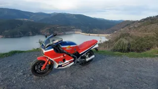 Honda VF1000R