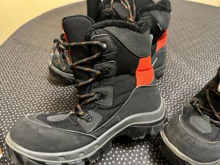 Botas Trekking Infantil (35 y 36)