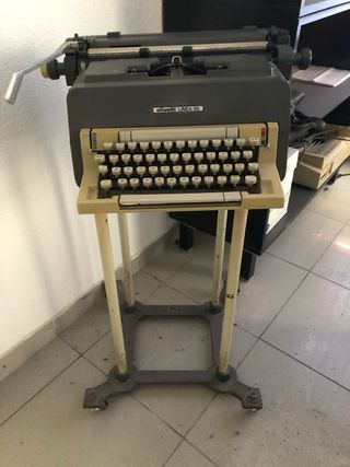 Olivetti Línea 98 Máquina de Escribir Vintage
