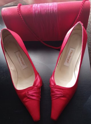 Zapatos Pilar Burgos Rojos