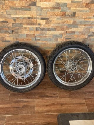 Llanta Moto 17 Rayos Disco Universal