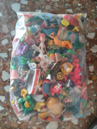 Lote figuras Kinder Sorpresa años 90