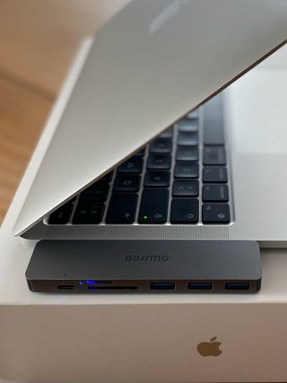 MacBook Pro 13” M1 2020 • 99% batería • Impecable