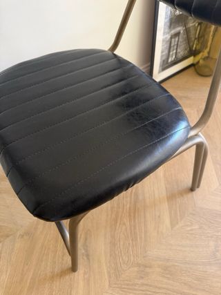 Silla Vintage Negra Metálica