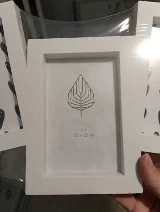 Confezione da 5 Cornici per Foto Cuori. Mai usate.