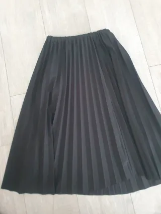 Vestido plisado negro