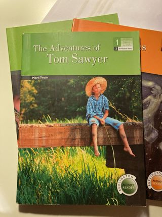 4 libros en ingles com actividades
