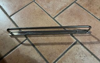 Porta asciugamani scorrevole in metallo