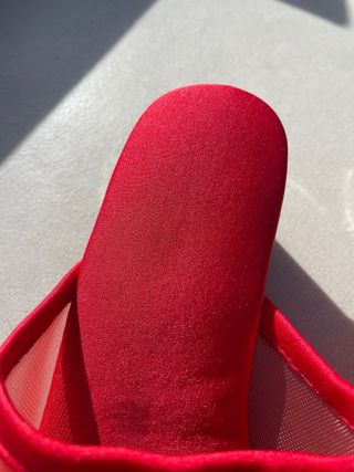 Sandalias rojas rejilla