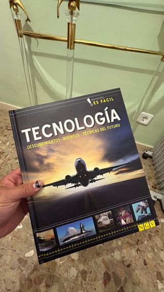 Libro tecnología ilustrado infantil