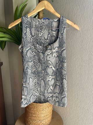Top Zara Animal Print Talla S