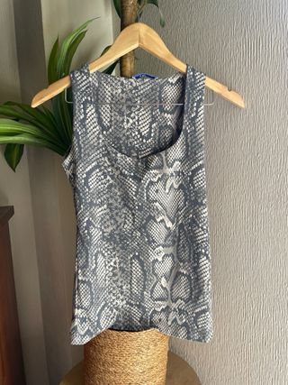 Top Zara Animal Print Talla S