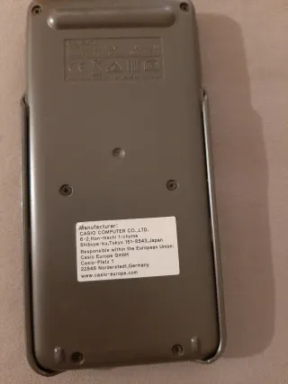 Calculadora Científica Casio fx-82MS