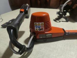 Motosierra Hecho DHC-30 con batería