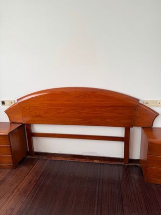 Habitación doble de madera maciza de castaño