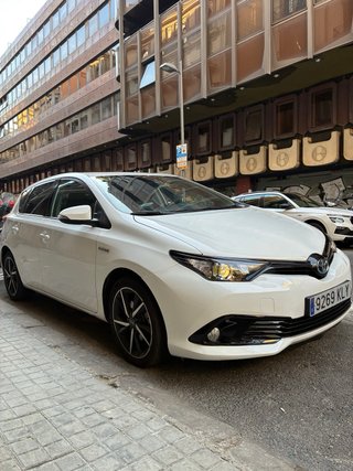 Toyota Auris 1.8 140H Hybrid Feel