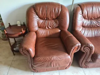 Antiguo tresillo de Sofás de piel de búfalo marron