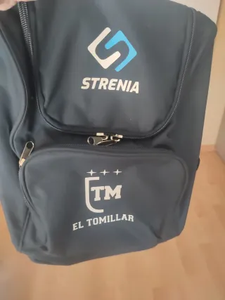 Conjunto chándal y mochila colegio Tomillar