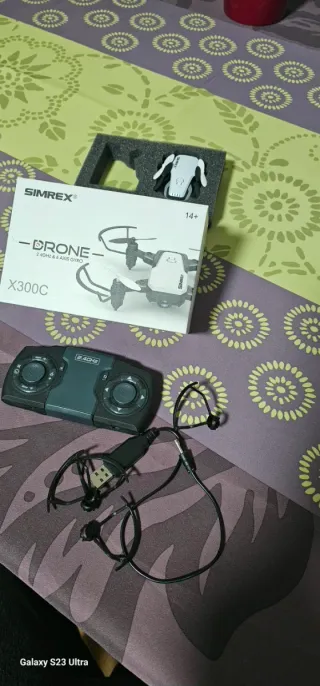 DRONE SIMREX X300C Negro/Blanco