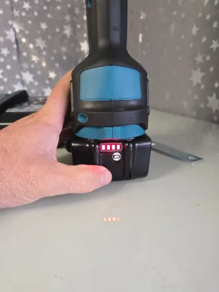 Amoladora Makita 125mm 18V+ Batería 6.0Ah y Cargad