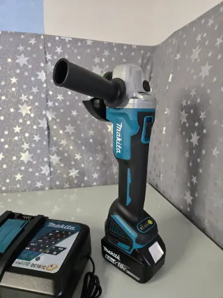 Amoladora Makita 125mm 18V+ Batería 6.0Ah y Cargad
