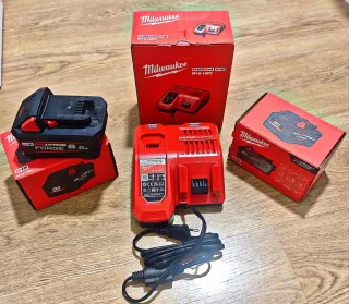 Cargador y 2 Baterías Milwaukee FORGE 6.0h M18