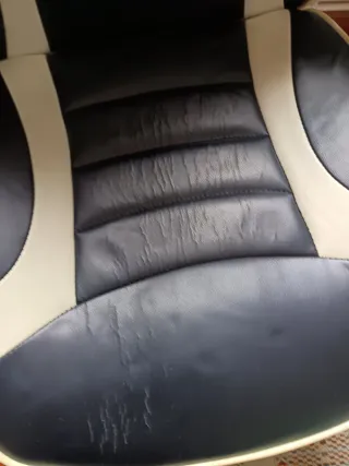 Silla gaming negra y beige