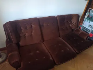 Regalo Armarios y muebles de madera maciza