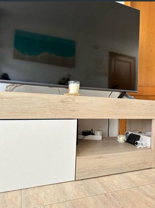 Mobile TV moderno beige e legno