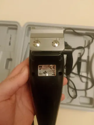 Máquina Cortapelo con Accesorios