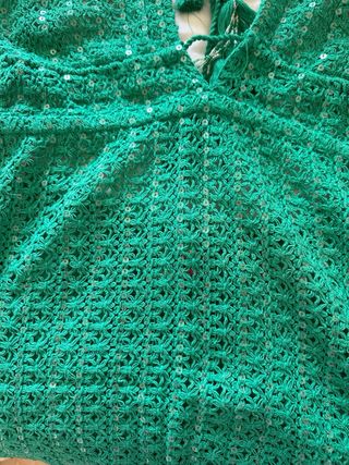 Vestido verde con lentejuelas