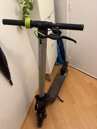 Patinete eléctrico con batería nueva