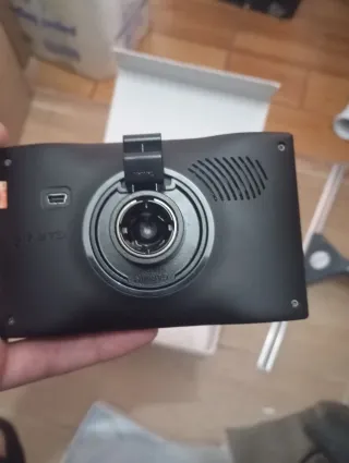 GPS Garmin con soporte y cargador