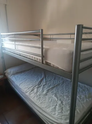 Litera + 2 colchones + ropero 2 puertas correderas