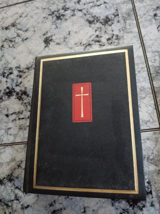 Sagrada biblia  edición especial