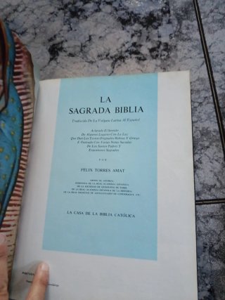 Sagrada biblia  edición especial