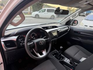 Toyota Hilux 2022