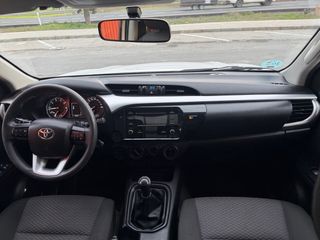 Toyota Hilux 2022