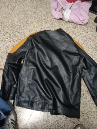 Chaqueta Bicolor Negra y Amarilla