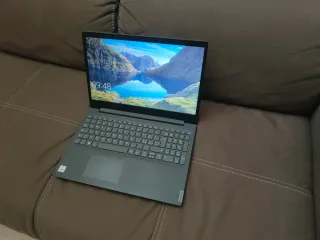 Portatile Lenovo ideap i7 8gb RAM ssd 250gb 15.6"