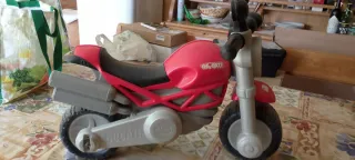 Moto correpasillos Ducati
