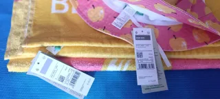 Set Benetton Toalla Playa + Gorro Pescador