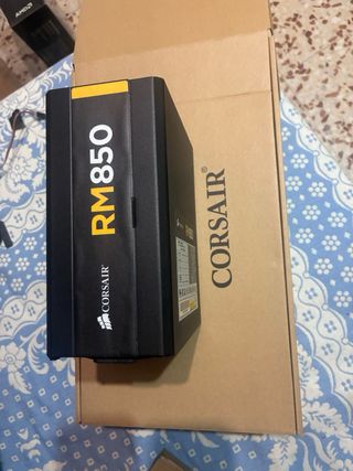 Corsair RM850 Fuente de Alimentación 850W