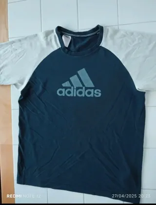 Camiseta Adidas Vintage.