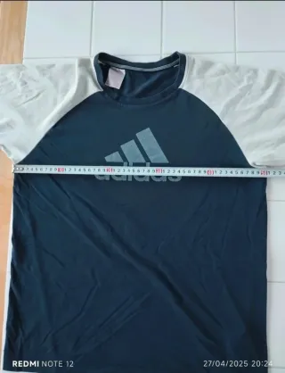 Camiseta Adidas Vintage.