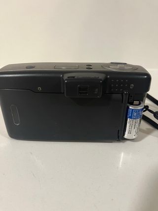 Cámara Nikon Zoom 600 AF Vintage