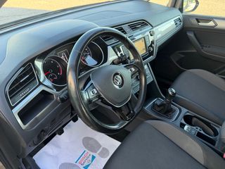 Volkswagen Touran 1.6TDI Business&Navi 5Plz.