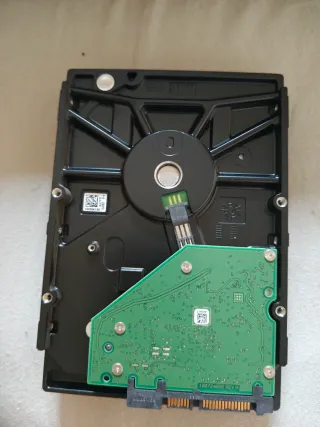 Disco Duro Seagate IronWolf 2TB NAS