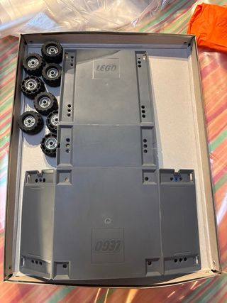 LEGO Racers Fold-Out Race Track Box 8 Ruote