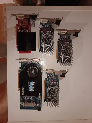 Lotto 5 Schede Video ASUS e Sapphire